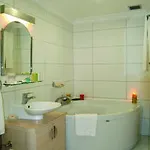 Express Elite Kucukyali 4*