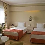 מלון Express Elite Kucukyali 4*