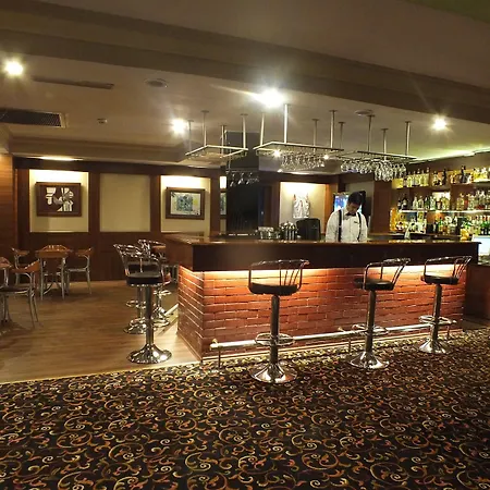 Express Elite Kucukyali Kinaliada (Marmara)