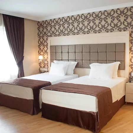 Hotel Express Elite Kucukyali 4*