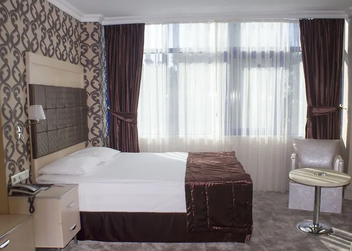 Express Elite Kucukyali 4*