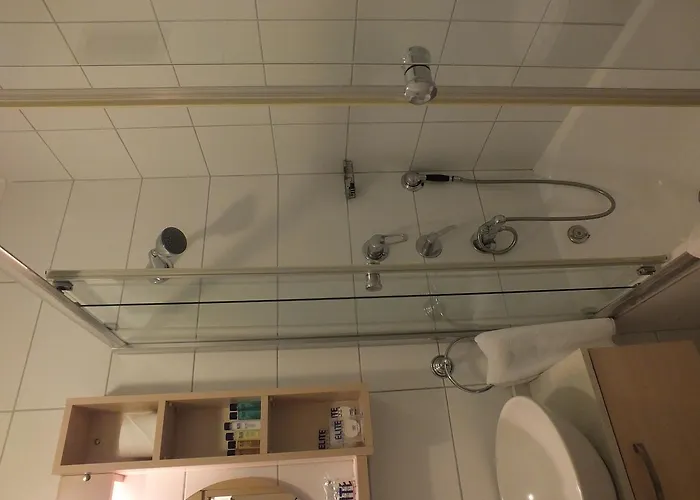 Express Elite Kucukyali Hotel 4*